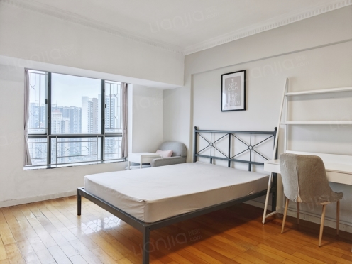 合租·珠岛花园 5居室 南卧