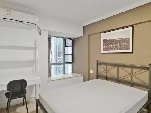 合租·珠岛花园 4居室 东卧