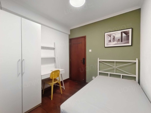 合租·恒荔湾畔 4居室 北卧