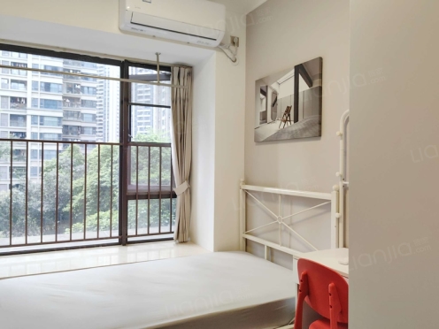 合租·金融街融穗华府 4居室 西北卧