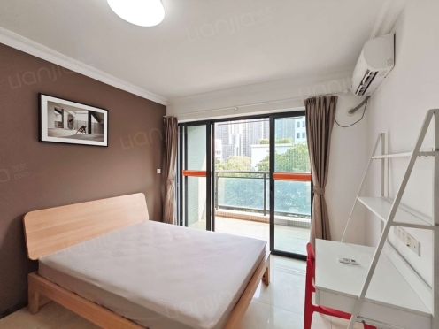 合租·宝能文化广场 4居室 南卧