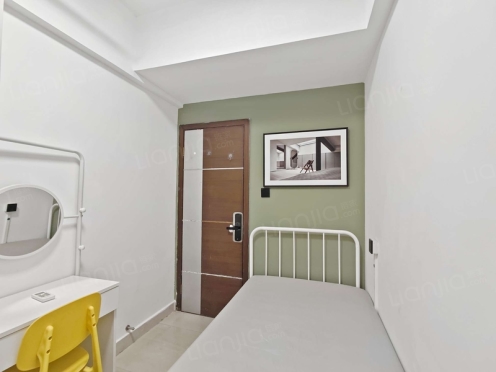 合租·都市华庭(天河) 3居室 南卧