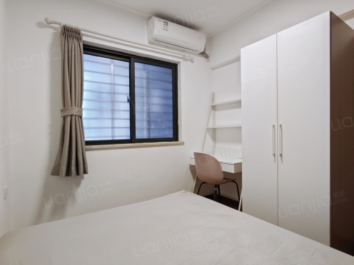 合租·万科柏悦湾 4居室 北卧