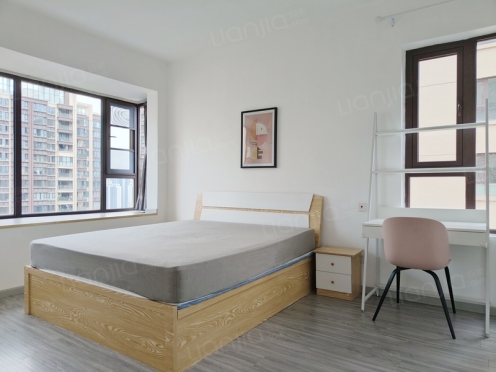 合租·北辰南湖香麓 4居室 南卧