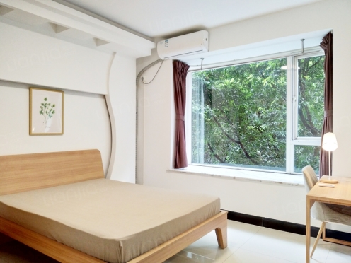 合租·爱家馨城 4居室 东南卧