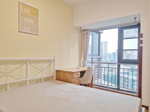 合租·家益锦华苑 4居室 东南卧