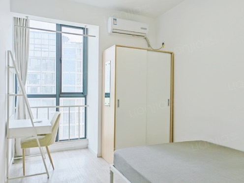 合租·远大都市风景二期 3居室 东北卧