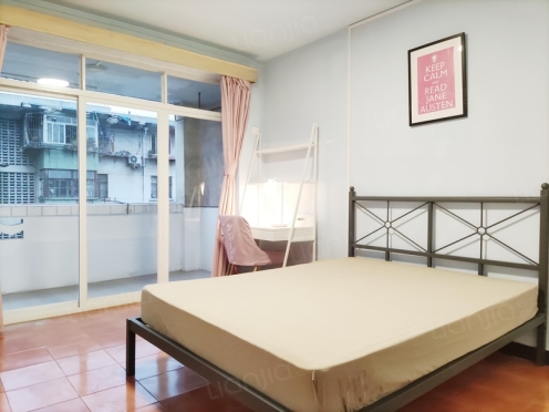 合租·交大北园 4居室 东卧