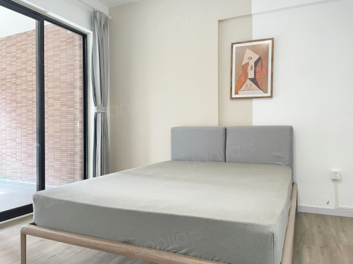 合租·中德英伦联邦B区 4居室 西南卧