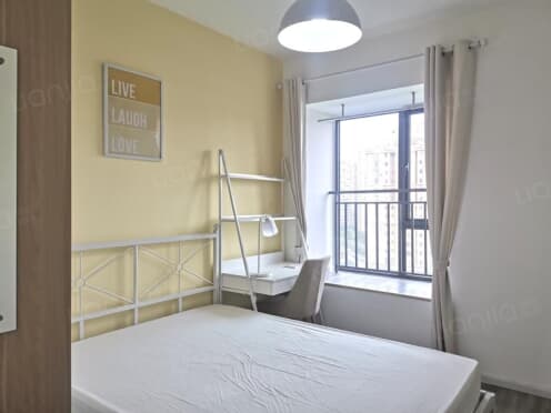 合租·香澜半岛 3居室 东南卧