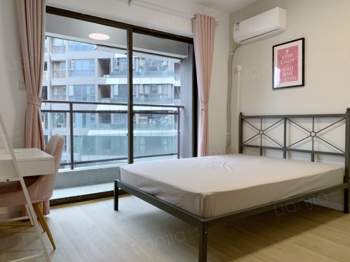 合租·西锦国际三期 4居室 东卧