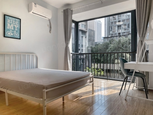 合租·融城理想 5居室 南卧