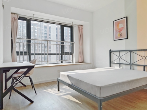 合租·华润二十四城一期 4居室 西卧