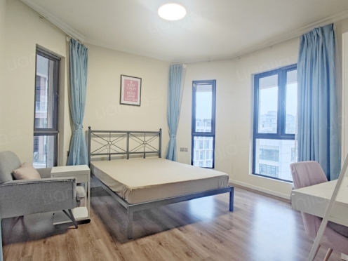 合租·中德英伦世邦K区 4居室 北卧