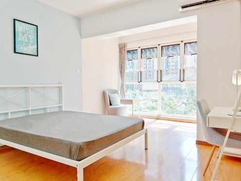 合租·中粮鸿云 4居室 西南卧