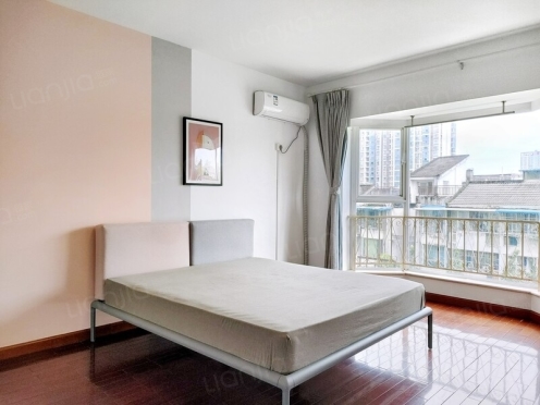 合租·绿杨新邨 4居室 东卧