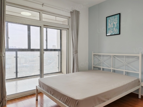 合租·水畔经典 3居室 东卧