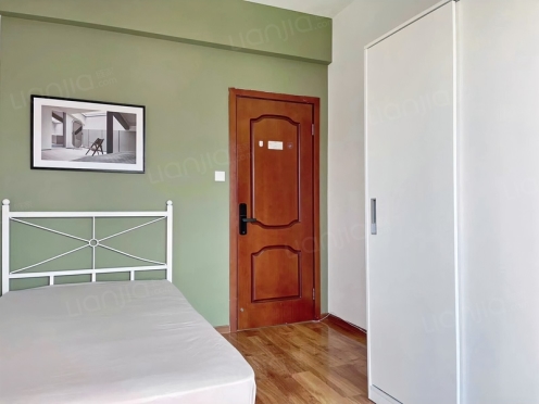 合租·中房优山PLUS 4居室 西北卧