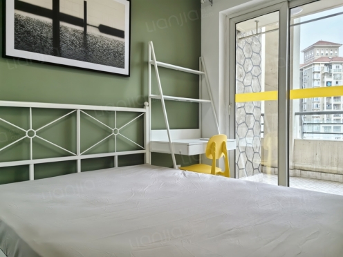 合租·富丽东方 4居室 西卧