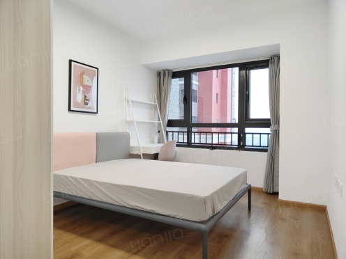 合租·麓府 4居室 东南卧