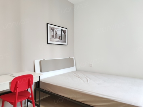 合租·交投星月湖畔 4居室 南卧