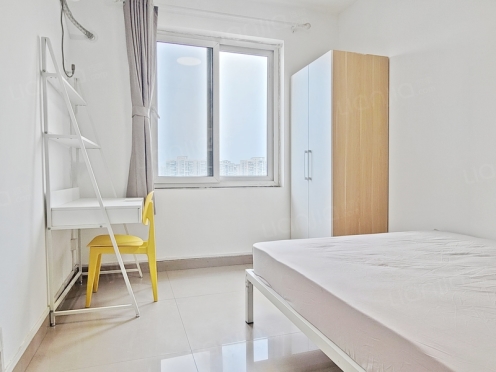 合租·金科一城 3居室 北卧