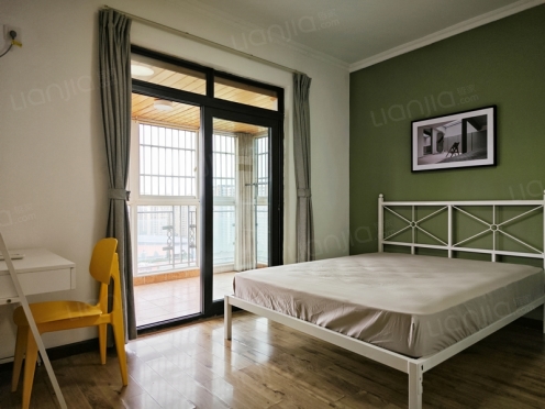 合租·光华杏林 4居室 南卧