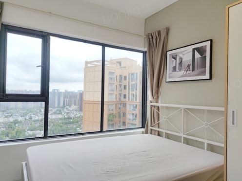 合租·戛纳湾金棕榈 4居室 北卧