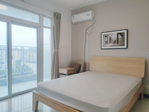 合租·新加坡花园 4居室 西卧