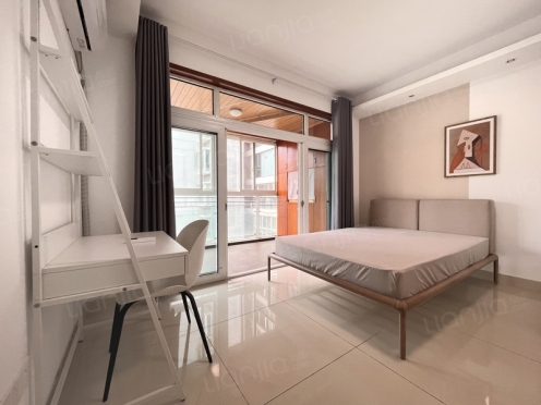 合租·花样年花郡 4居室 西卧