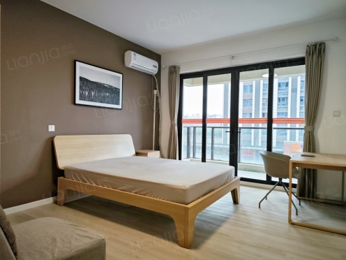 合租·融创观玺台花园 4居室 南卧