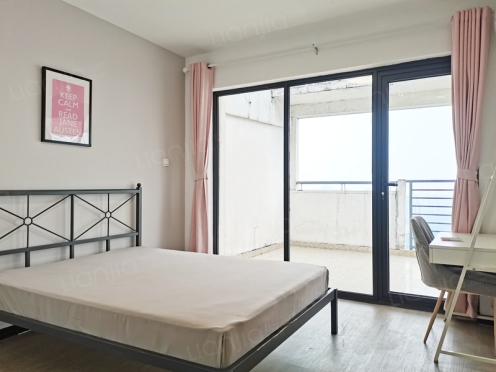 合租·蓝光凯丽香江 4居室 西卧