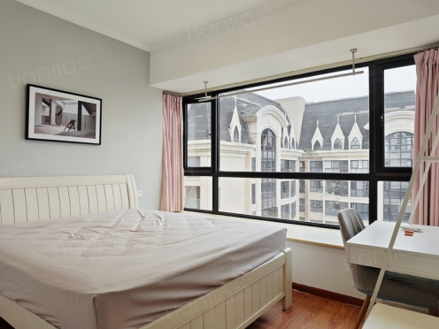 合租·中德英伦联邦C区 4居室 西卧