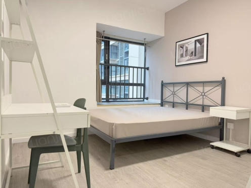 合租·华润二十四城七期 3居室 东北卧