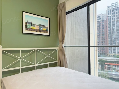 合租·华润二十四城七期 3居室 东南卧