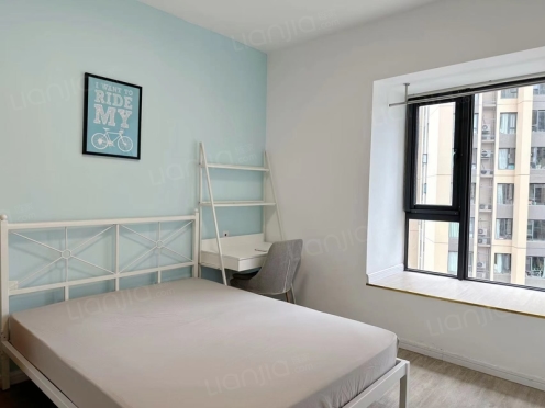 合租·金地天府城 4居室 东卧