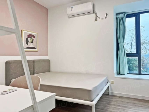 合租·两江国际 3居室 西北卧