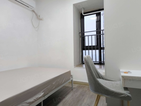 合租·中德英伦世邦F区 5居室 西南卧