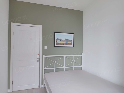 合租·央湖名邸二期 4居室 北卧