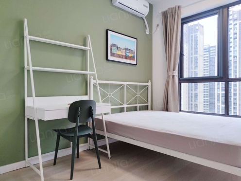 合租·人居盛和林语南区 4居室 北卧