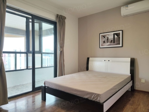 合租·万科金域蓝湾一期 3居室 东卧