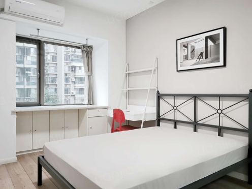 合租·望江橡树林一期 4居室 北卧