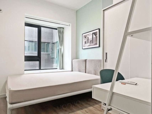 合租·凯德世纪名邸东庭 5居室 北卧