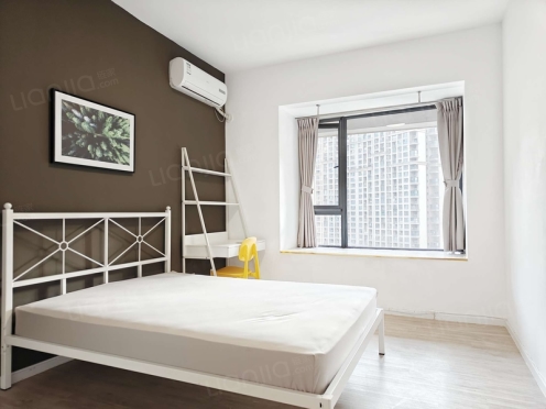 合租·建发天府鹭洲 4居室 西卧