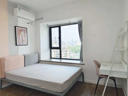 合租·汇融名城C区 3居室 西卧