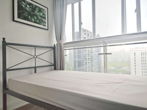 合租·锦江帆影 5居室 东南卧