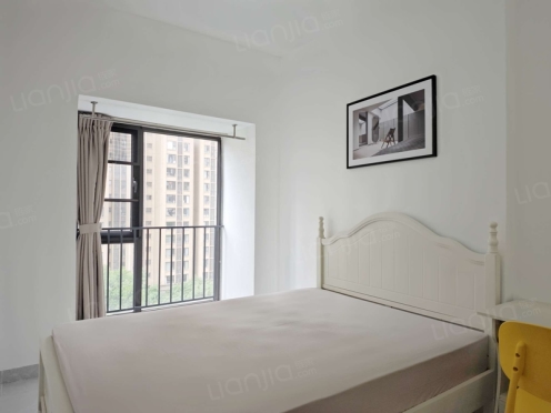 合租·保利百合花园 5居室 西北卧