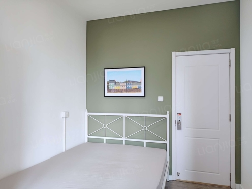 合租·央湖名邸二期 4居室 东北卧