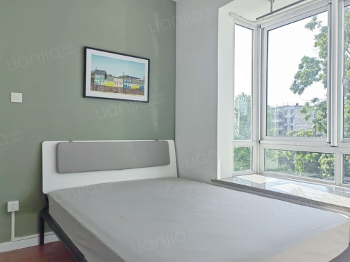 合租·颐和雅居 4居室 北卧