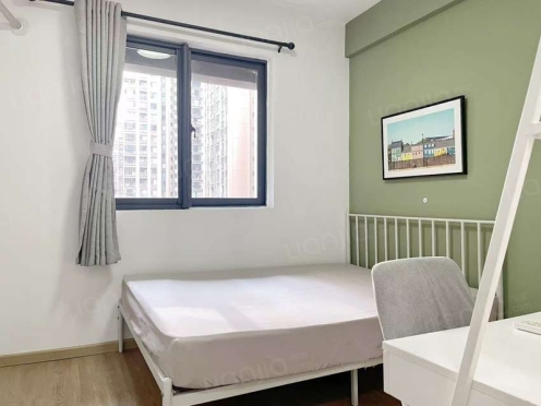 合租·滨江栖棠 5居室 西卧